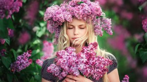 TOP 12 spring perfumes for women